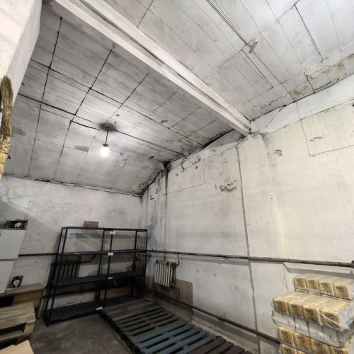 Капитальное строение с инв. №350/С-10693, общей площадью 211,4 кв.м, наименование – Склад кирпичный, находящийся по адресу: Гомельская обл., г. Гомель, ул. Севастопольская, 143К.